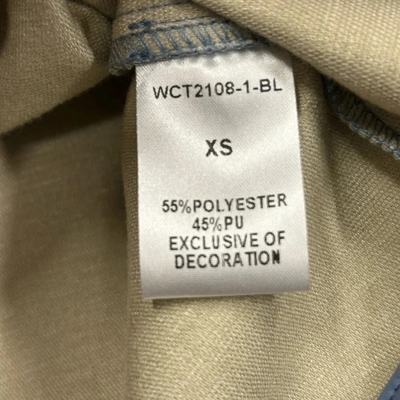 NWT THML Blue‎ Faux Leather Flutter Sleeve Top Womens XS Round Neckline - Picture 3 of 6